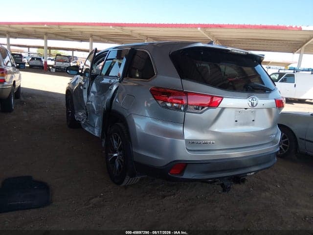 2017 TOYOTA HIGHLANDER LE PLUS 3