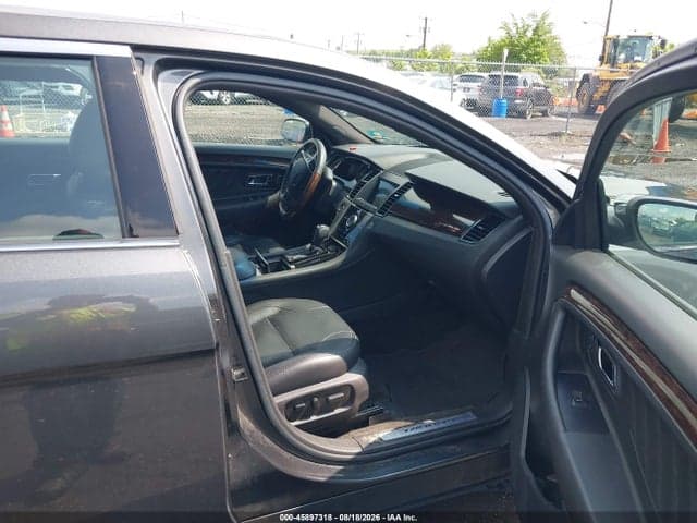 2018 FORD TAURUS LIMITED 5