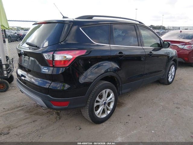 2018 FORD ESCAPE SE 4