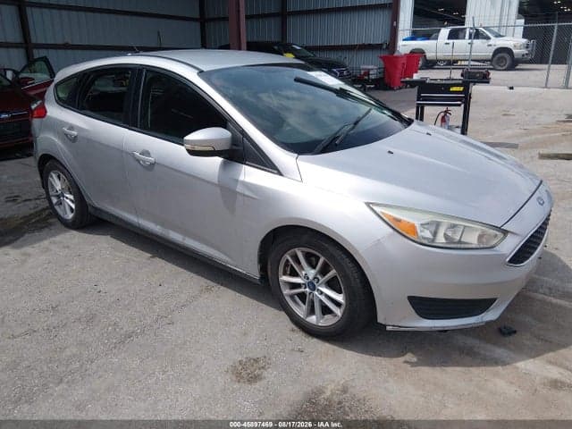 2017 FORD FOCUS SE 1