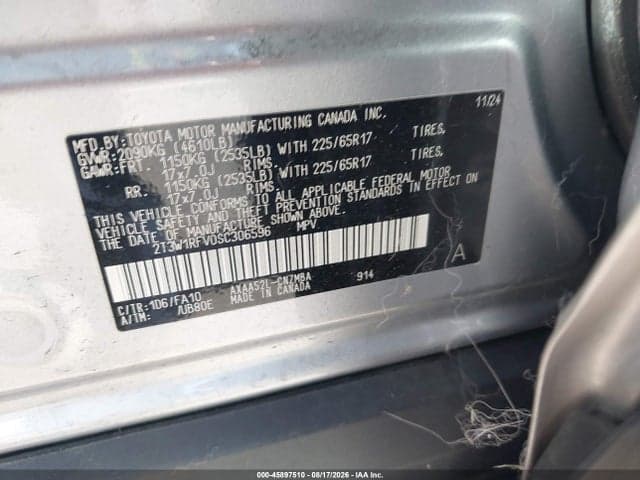 2025 TOYOTA RAV4 XLE 9