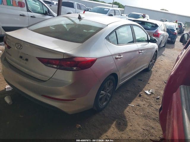 2018 HYUNDAI ELANTRA SEL 4