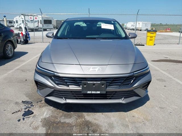 2024 HYUNDAI ELANTRA SEL 12