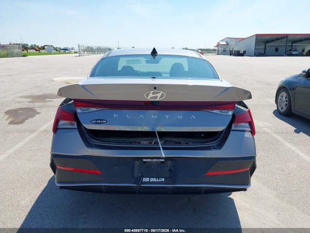2024 HYUNDAI ELANTRA SEL 16