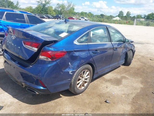 2018 HYUNDAI SONATA SE 4