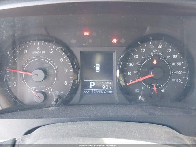2017 TOYOTA SIENNA LE 8 PASSENGER 7
