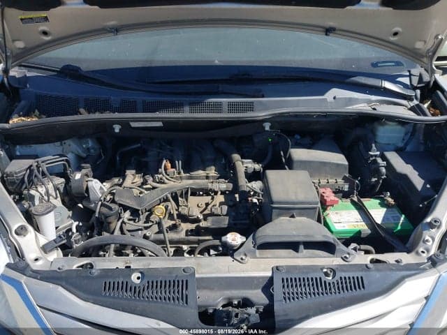 2017 TOYOTA SIENNA LE 8 PASSENGER 10