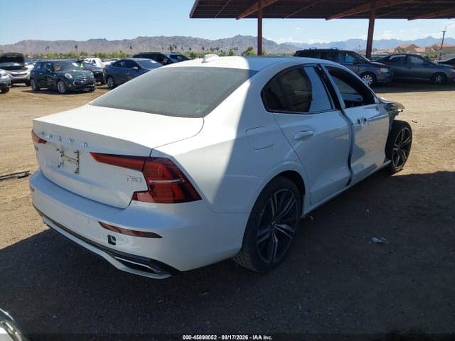 2021 VOLVO S60 T5 R-DESIGN 4