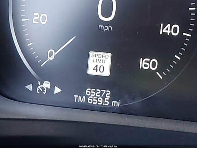 2021 VOLVO S60 T5 R-DESIGN 7