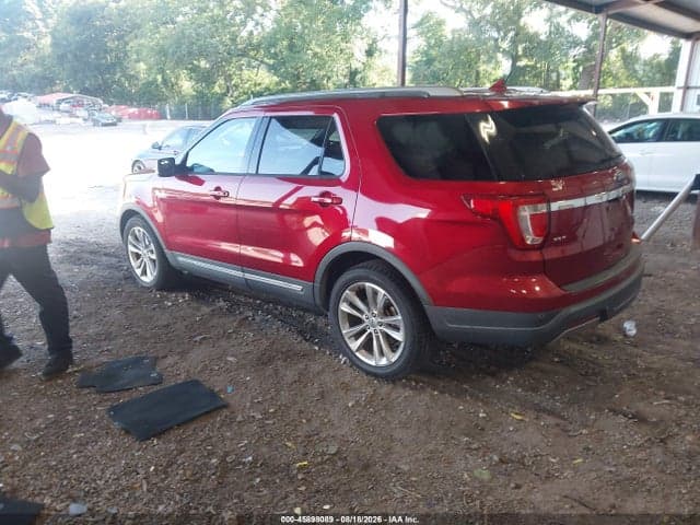 2019 FORD EXPLORER XLT 3