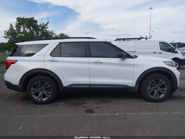 2021 FORD EXPLORER XLT 13