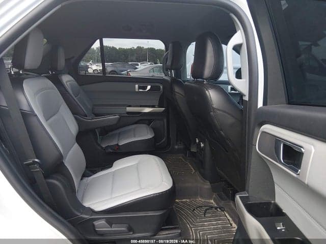 2021 FORD EXPLORER XLT 8