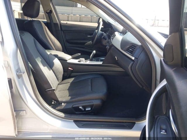 2017 BMW 320I XDRIVE 5