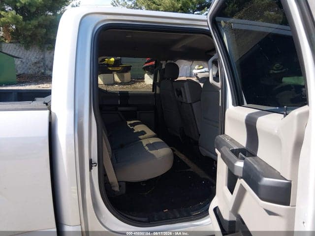 2017 FORD F-150 XLT 8