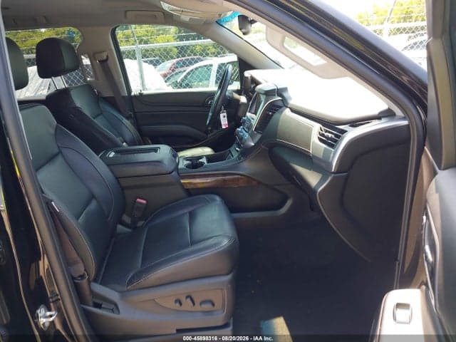 2017 CHEVROLET TAHOE LT 5