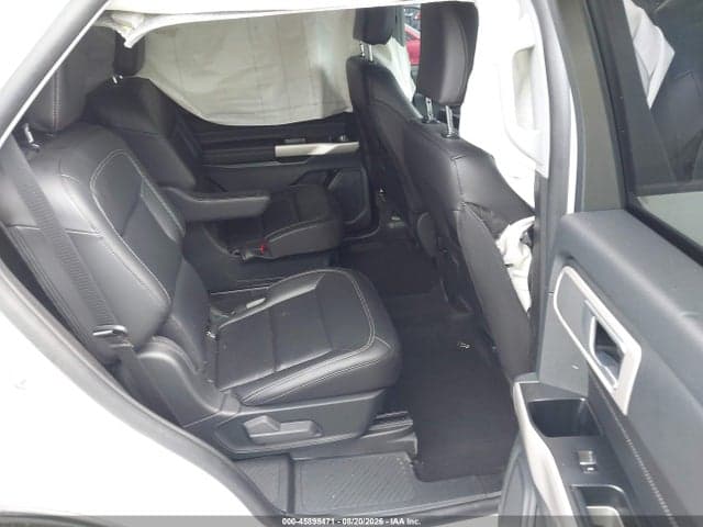 2023 FORD EXPLORER XLT 8