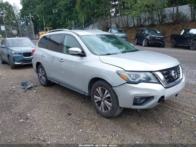 2018 NISSAN PATHFINDER SV 1