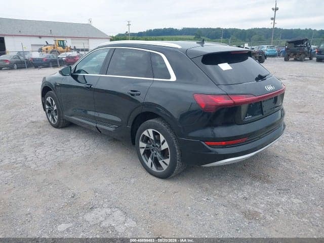 2022 AUDI E-TRON PREMIUM PLUS QUATTRO 3