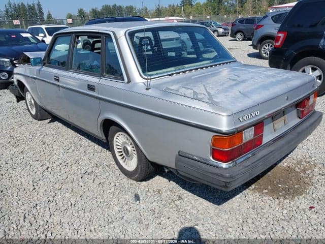 1984 VOLVO 244 DL/GL 3