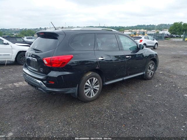2017 NISSAN PATHFINDER SV 4