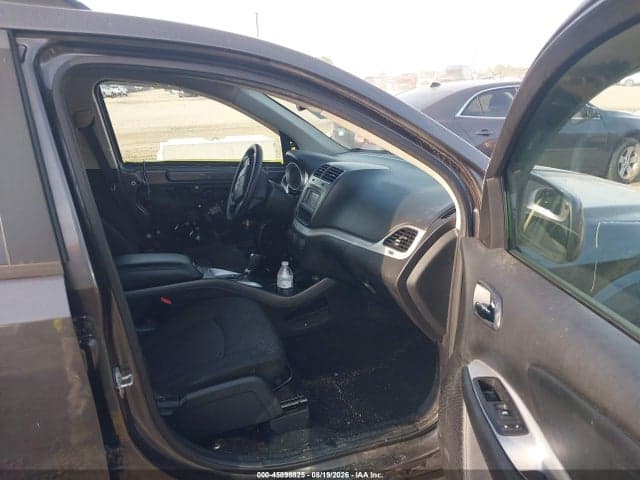 2019 DODGE JOURNEY SE 5