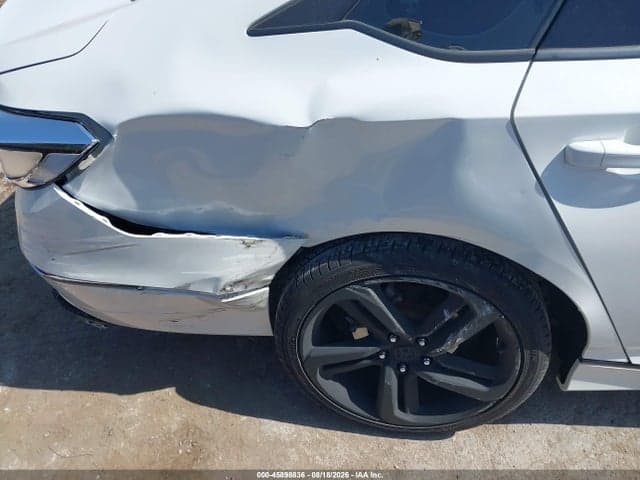 2018 HONDA ACCORD EX-L 6