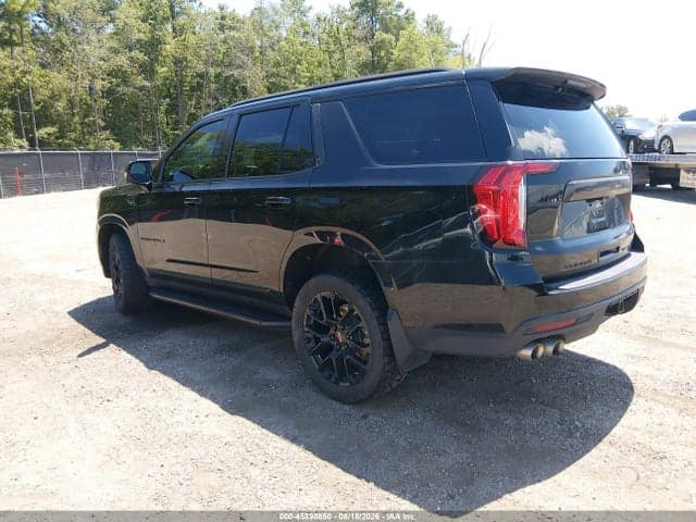 2023 GMC YUKON 4WD DENALI 3