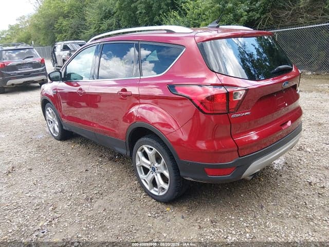 2019 FORD ESCAPE TITANIUM 3