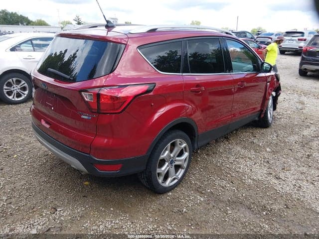 2019 FORD ESCAPE TITANIUM 4