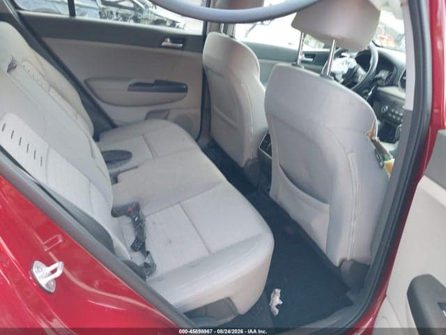 2018 KIA SPORTAGE LX 8