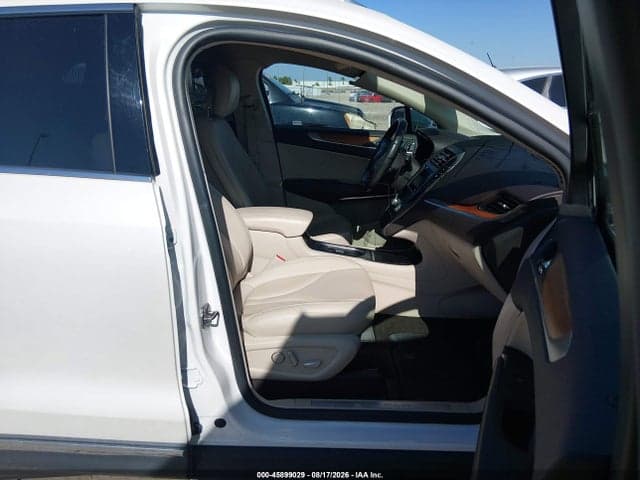 2019 LINCOLN MKC SELECT 5