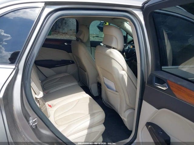 2017 LINCOLN MKC SELECT 8