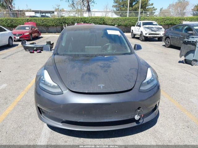 2018 TESLA MODEL 3 LONG RANGE/PERFORMANCE 13
