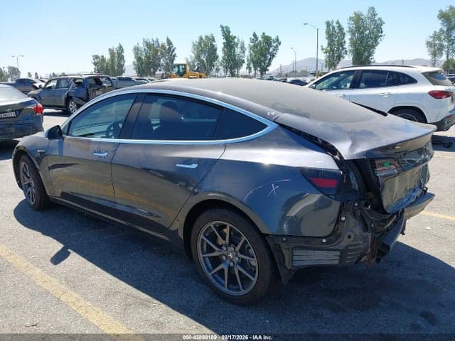2018 TESLA MODEL 3 LONG RANGE/PERFORMANCE 3