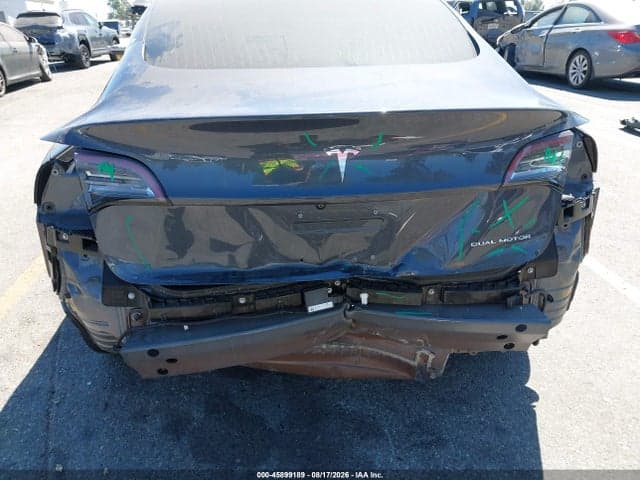 2018 TESLA MODEL 3 LONG RANGE/PERFORMANCE 6