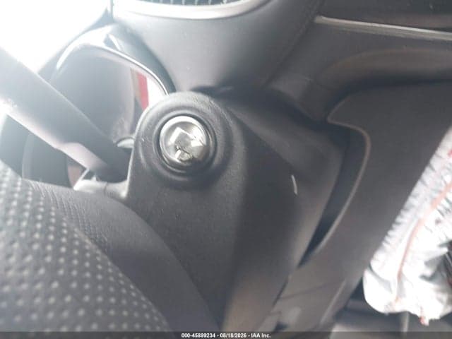 2019 CHEVROLET TRAX LT 11