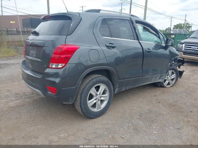 2019 CHEVROLET TRAX LT 4