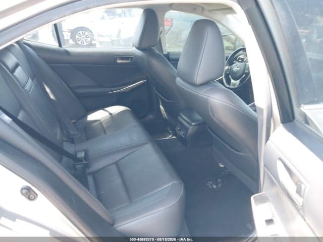 2018 LEXUS IS 300 8