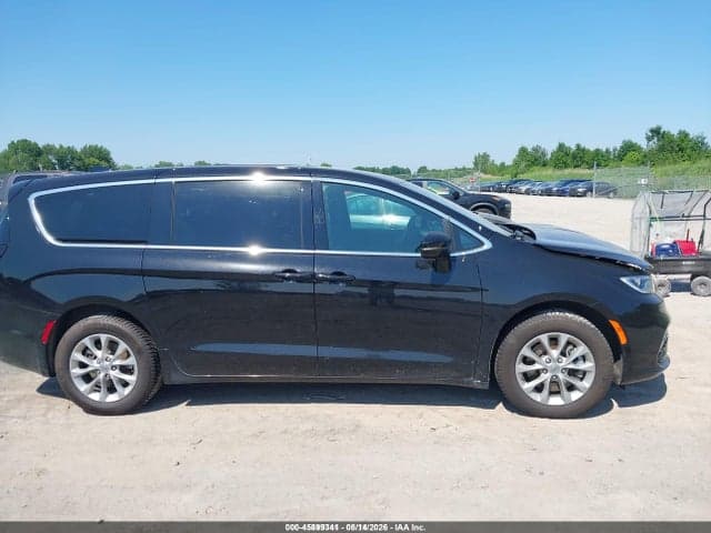 2025 CHRYSLER PACIFICA SELECT 13