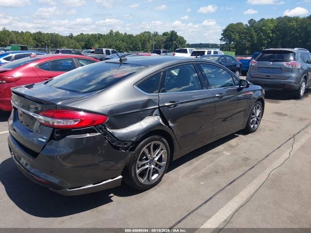 2017 FORD FUSION SE 4