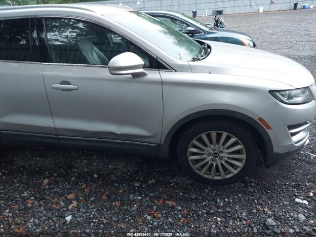 2019 LINCOLN MKC STANDARD 6