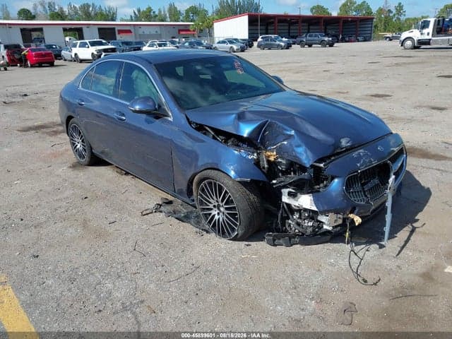 2024 MERCEDES-BENZ C 300