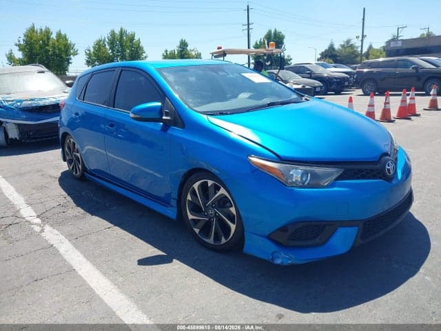 2017 TOYOTA COROLLA IM 1