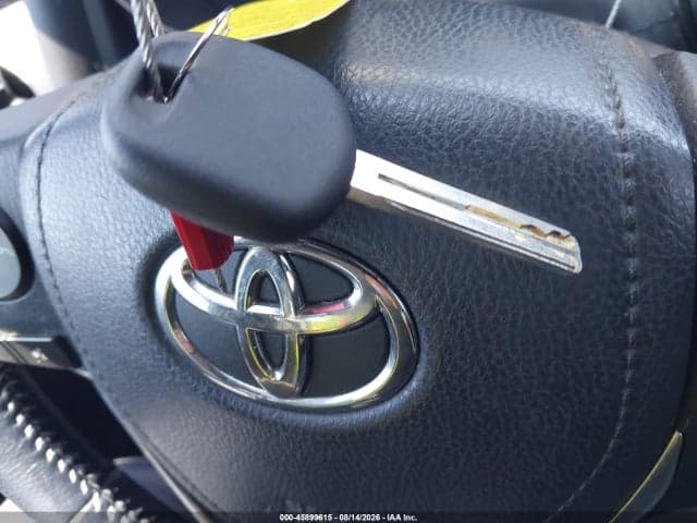 2017 TOYOTA COROLLA IM 11