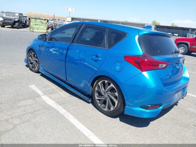 2017 TOYOTA COROLLA IM 3