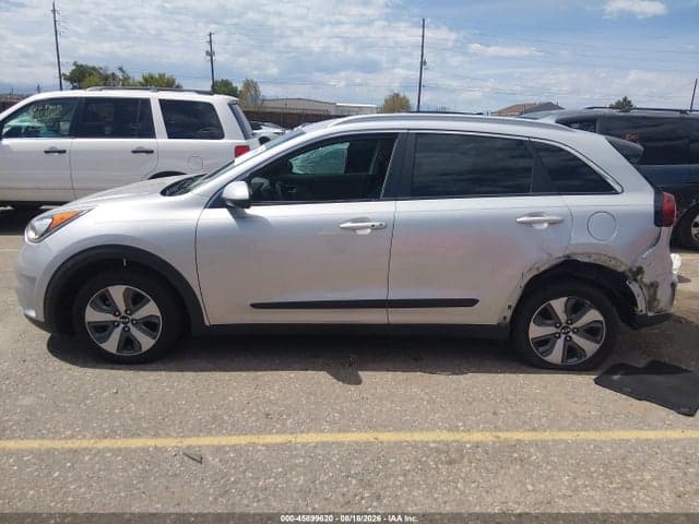 2019 KIA NIRO LX 15