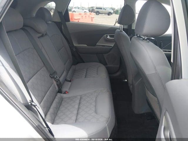 2019 KIA NIRO LX 8