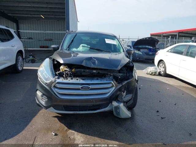 2017 FORD ESCAPE SE 12