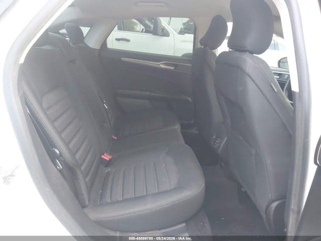 2017 FORD FUSION SE 8