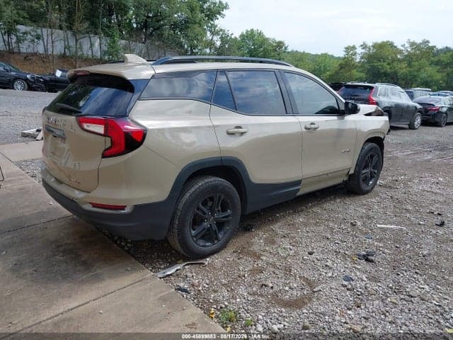 2022 GMC TERRAIN AWD AT4 4